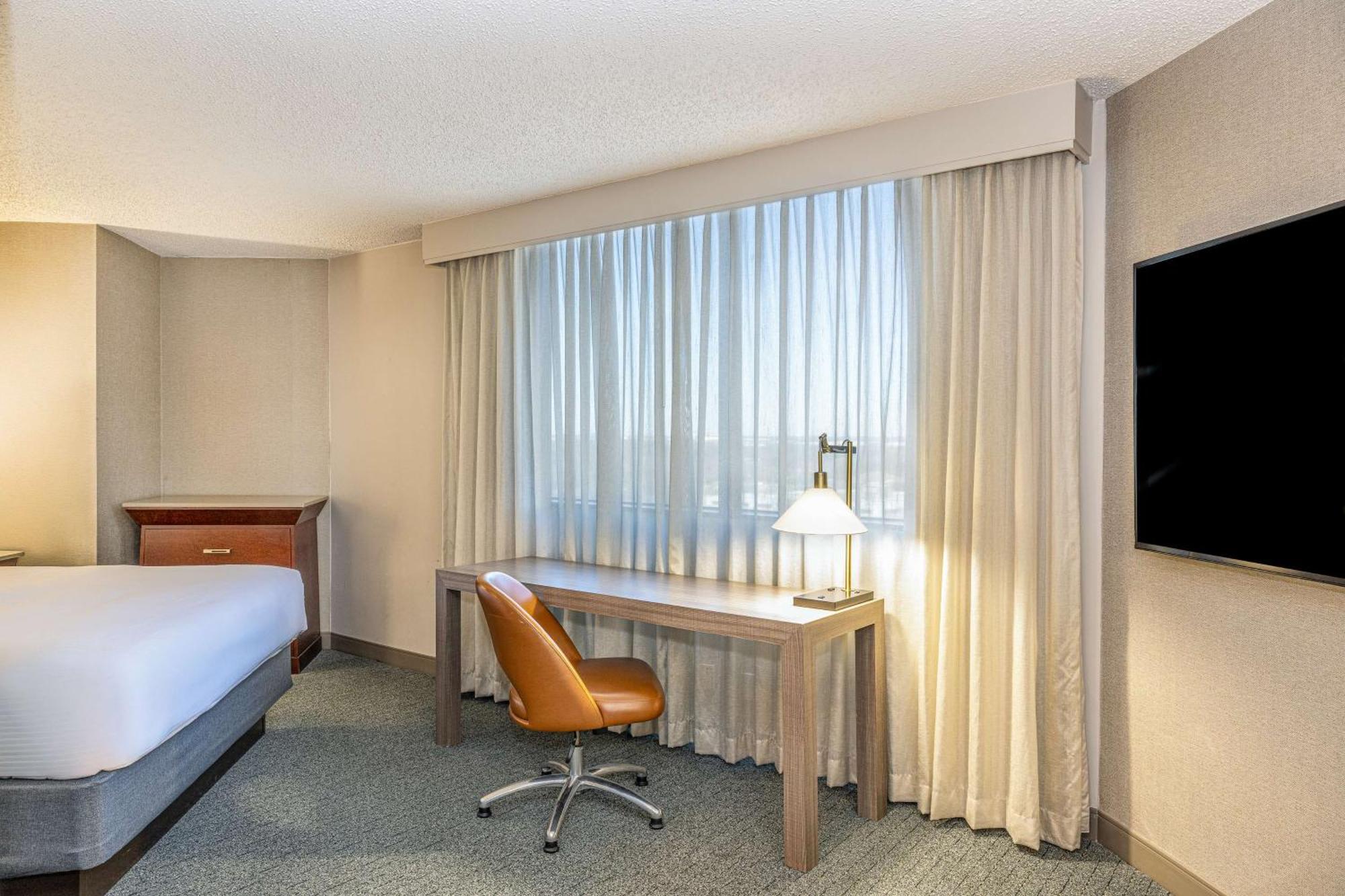 Hilton Richardson Dallas Exterior photo
