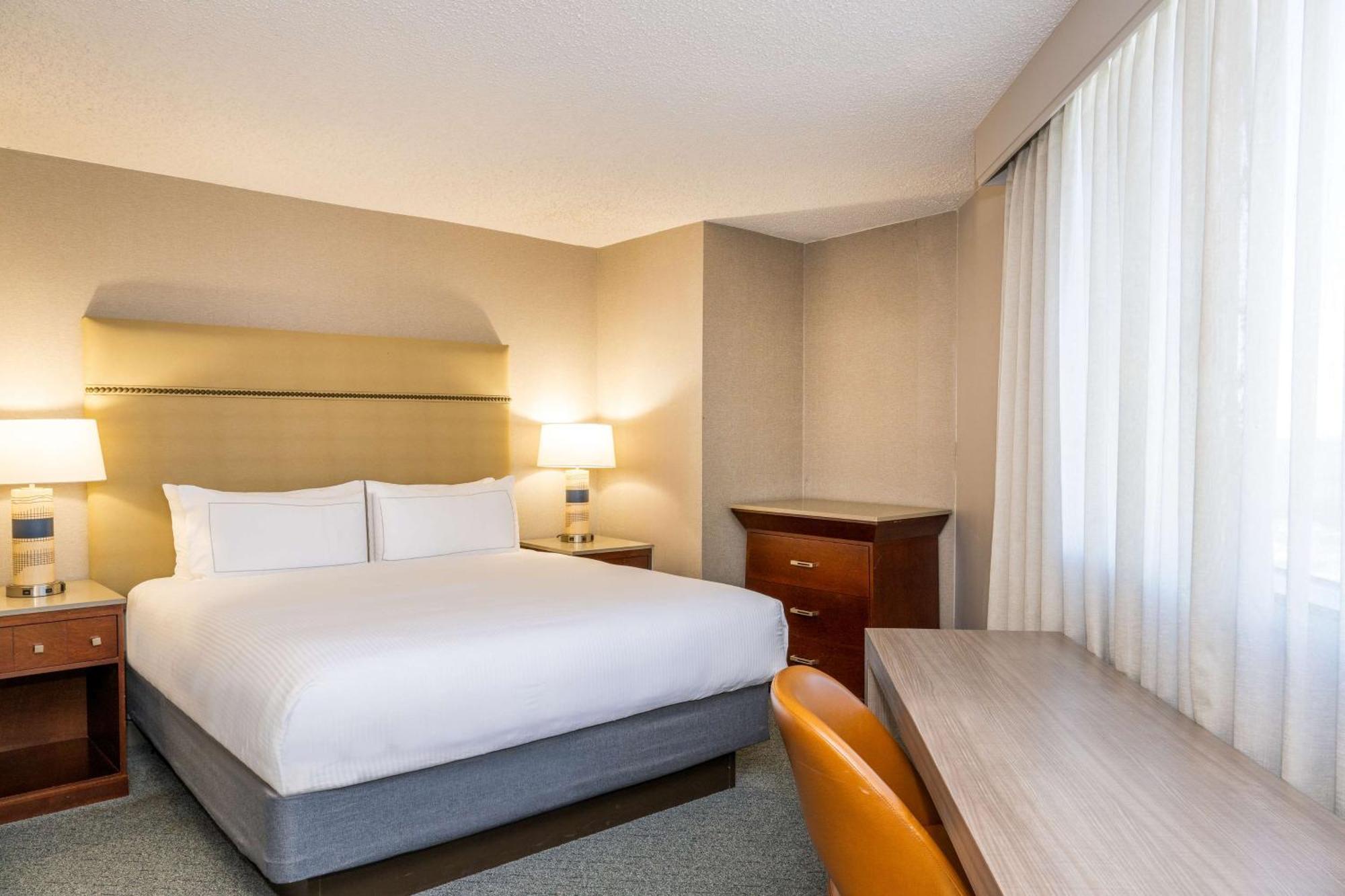 Hilton Richardson Dallas Exterior photo